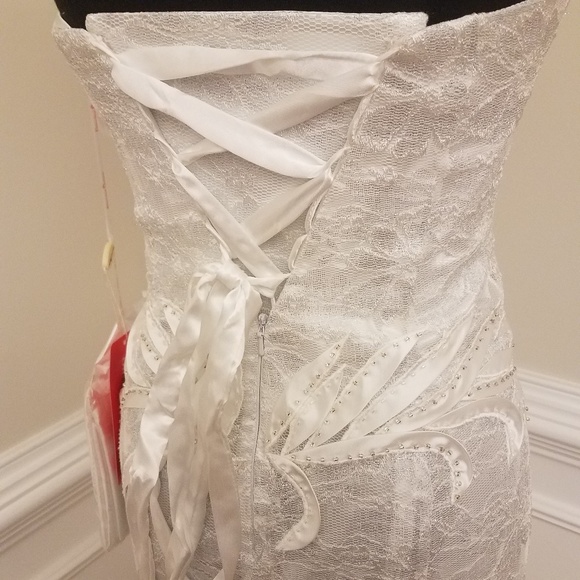 White Prom or Wedding Dress - Picture 5 of 5